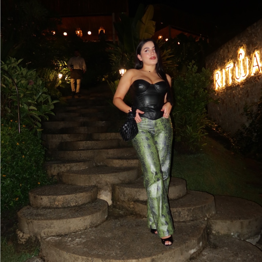 Green Snake Print Women's Pants